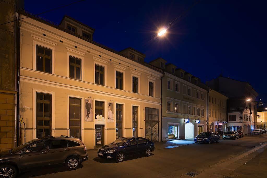 Old Town Bed & Breakfast Ceske Budejovice Exterior photo